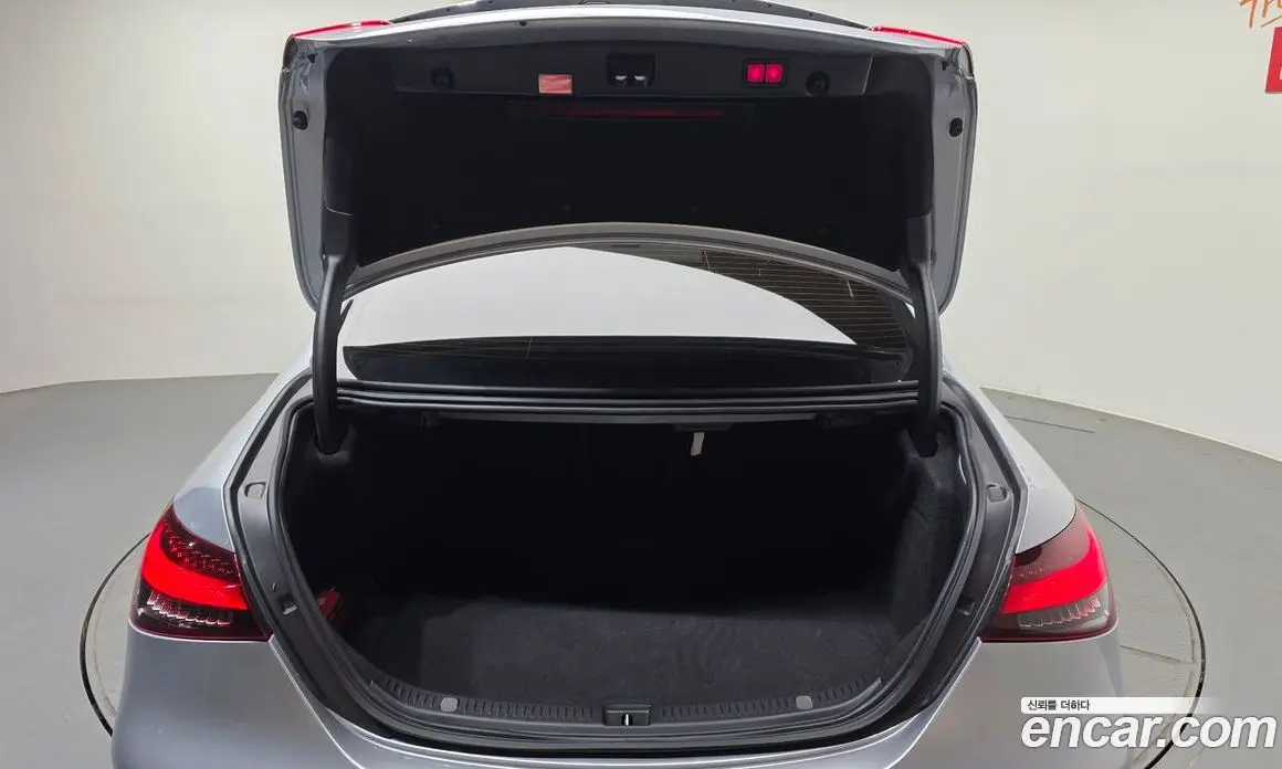 Mercedes-Benz E-Class 2022 2.0 автомат (гидро), фото 20