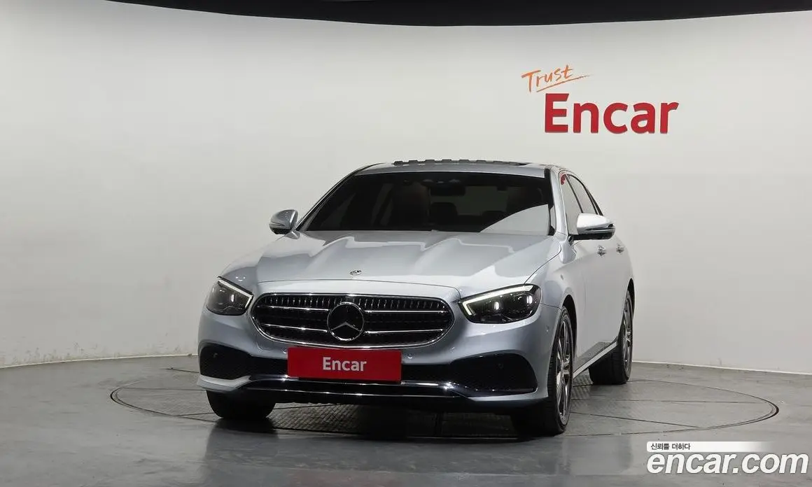 Mercedes-Benz E-Class 2022 2.0 автомат (гидро), фото 3