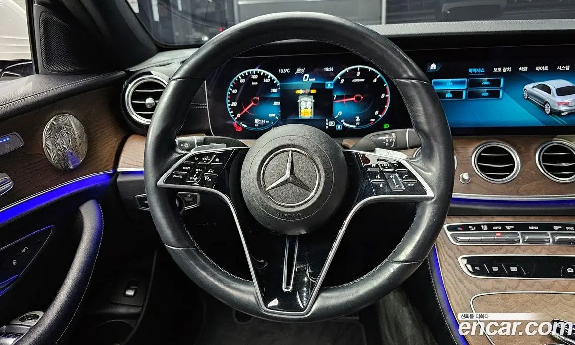 Mercedes-Benz E-Class 2022 1.9 автомат (гидро), фото 13