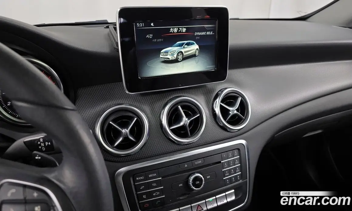 Mercedes-Benz GLA-Class 2017 2.0 автомат (гидро), фото 14 Mercedes-Benz GLA-Class 2017 2.0 автомат (гидро), фото 14