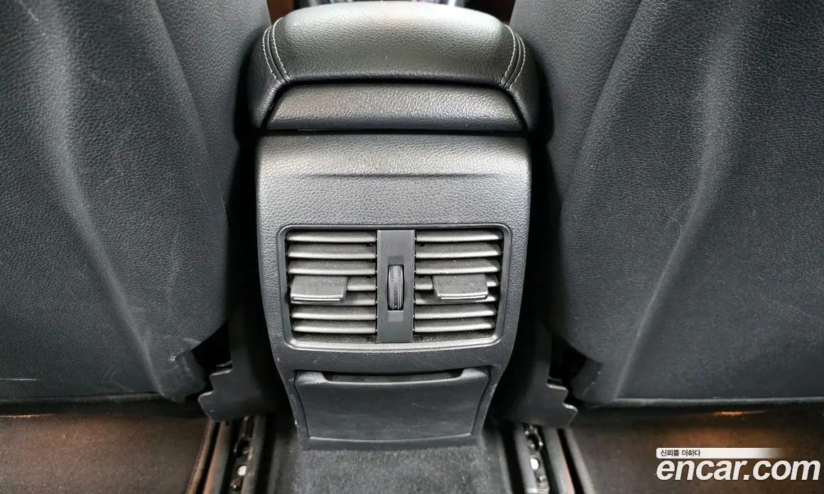 Mercedes-Benz GLA-Class 2017 2.0 автомат (гидро), фото 19 Mercedes-Benz GLA-Class 2017 2.0 автомат (гидро), фото 19