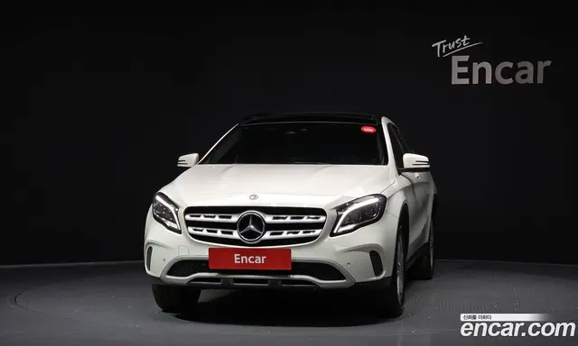 Mercedes-Benz GLA-Class 2017 2.0 автомат (гидро), миниатюра 3 Mercedes-Benz GLA-Class 2017 2.0 автомат (гидро), миниатюра 3