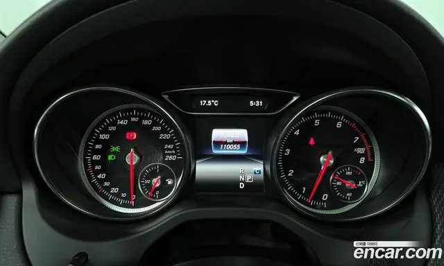 Mercedes-Benz GLA-Class 2017 2.0 автомат (гидро), миниатюра 8 Mercedes-Benz GLA-Class 2017 2.0 автомат (гидро), миниатюра 8