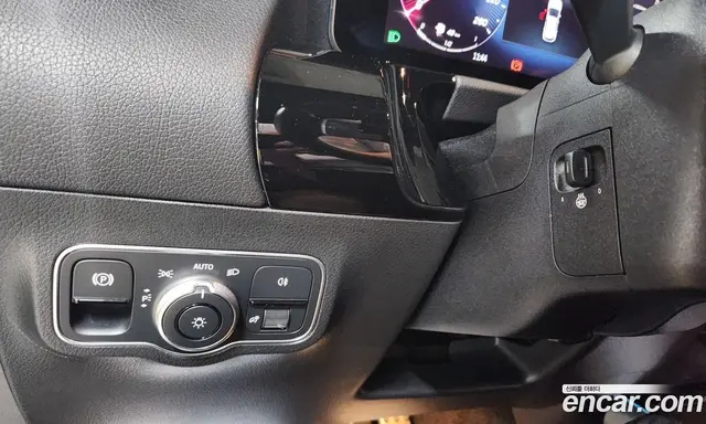 Mercedes-Benz GLA-Class 2024 2.0 автомат (гидро), миниатюра 11 Mercedes-Benz GLA-Class 2024 2.0 автомат (гидро), миниатюра 11