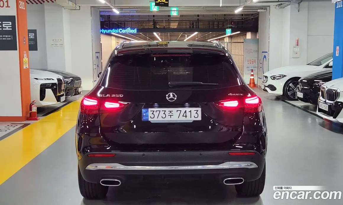 Mercedes-Benz GLA-Class 2024 2.0 автомат (гидро), фото 3 Mercedes-Benz GLA-Class 2024 2.0 автомат (гидро), фото 3