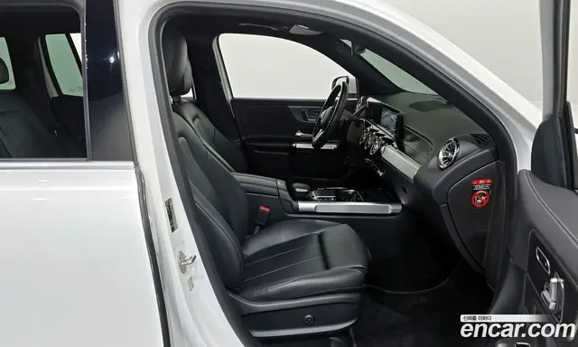 Mercedes-Benz GLB-Class 2021 2.0 автомат (гидро), миниатюра 11