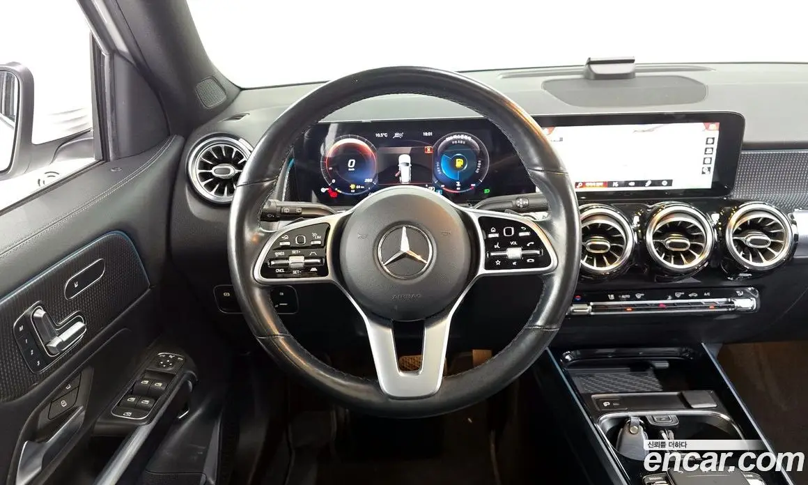 Mercedes-Benz GLB-Class 2021 2.0 автомат (гидро), фото 13