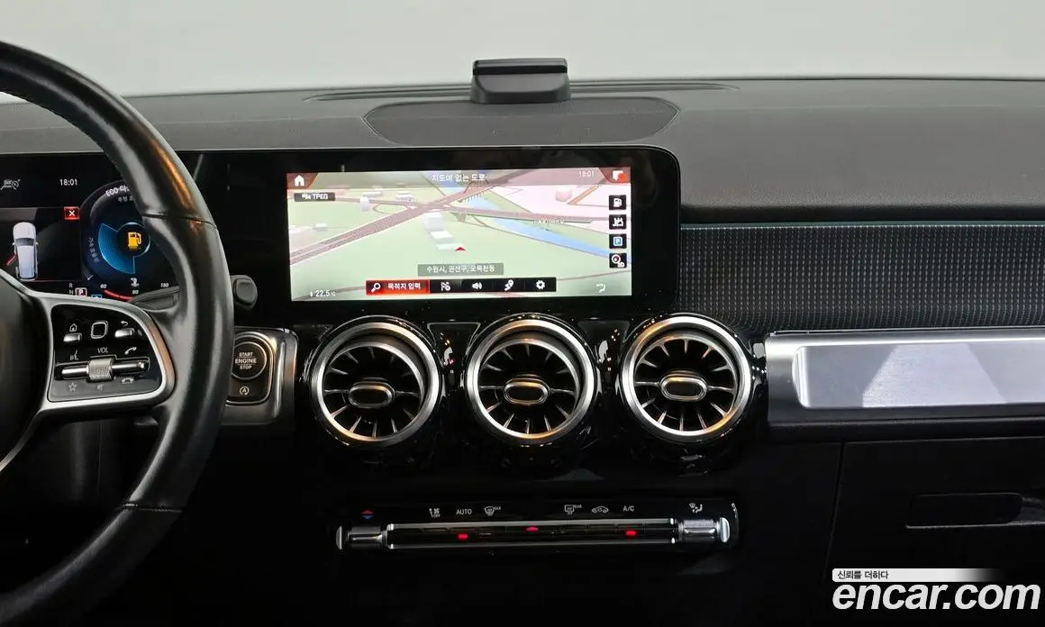 Mercedes-Benz GLB-Class 2021 2.0 автомат (гидро), фото 14