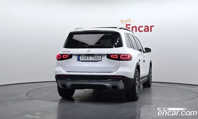Mercedes-Benz GLB-Class 2021 2.0 автомат (гидро), миниатюра 4