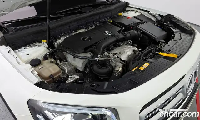 Mercedes-Benz GLB-Class 2021 2.0 автомат (гидро), миниатюра 6