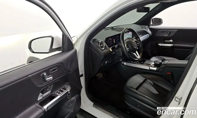 Mercedes-Benz GLB-Class 2021 2.0 автомат (гидро), миниатюра 10