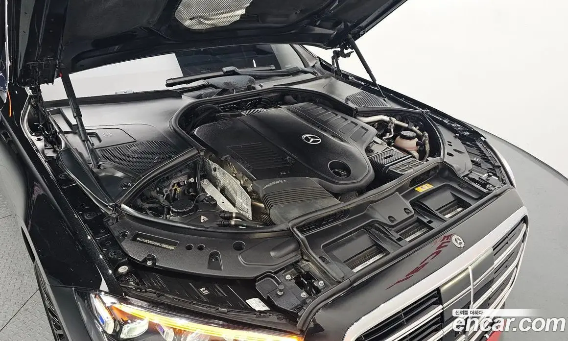Mercedes-Benz S-Class 2022 3.0 автомат (гидро), фото 6 Mercedes-Benz S-Class 2022 3.0 автомат (гидро), фото 6