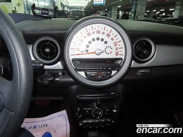 Mini Cooper 2013 1.6 автомат (гидро), миниатюра 11