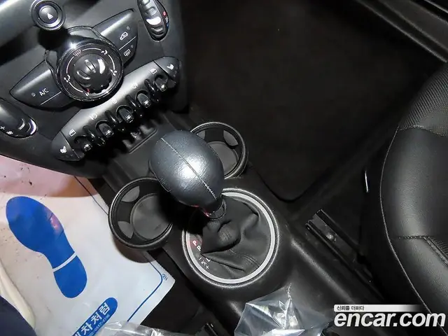 Mini Cooper 2013 1.6 автомат (гидро), миниатюра 12