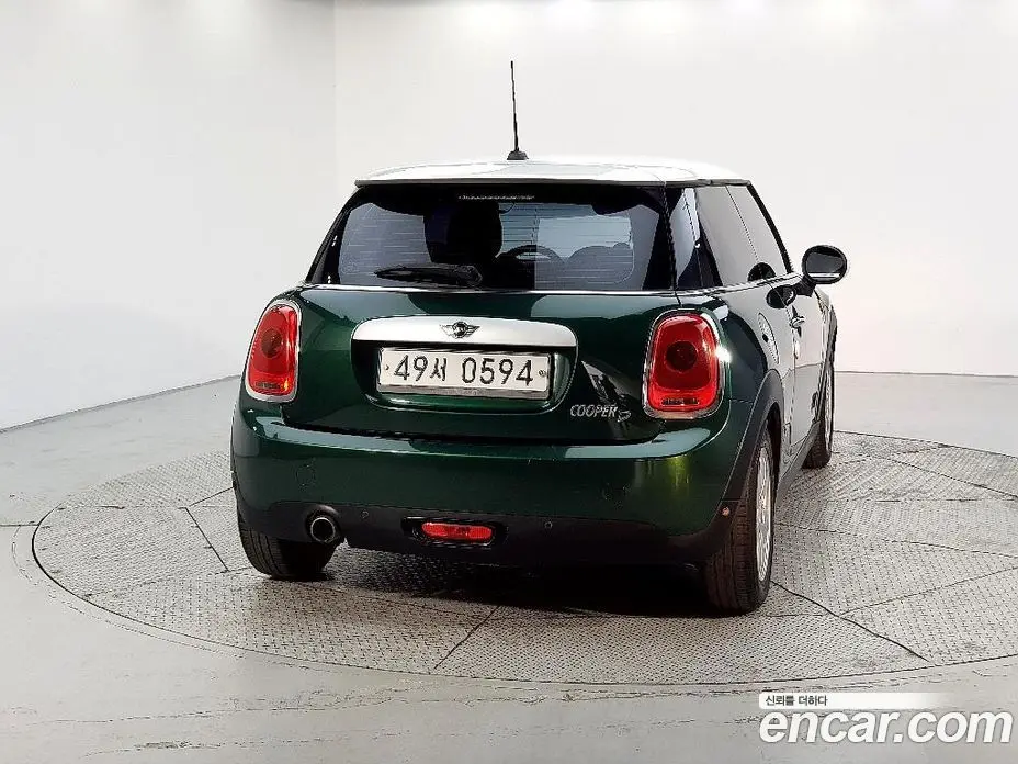 Mini Cooper 2014 1.5 автомат (гидро), фото 3