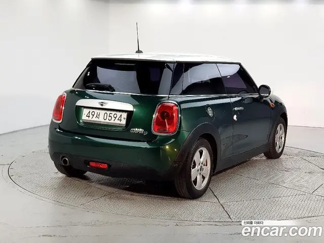 Mini Cooper 2014 1.5 автомат (гидро), миниатюра 4