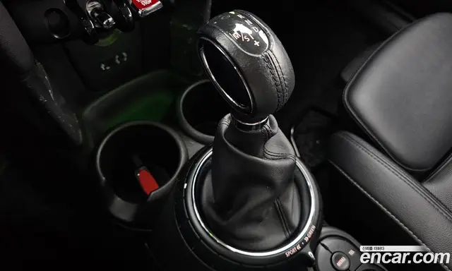 Mini Cooper 2015 1.5 автомат (гидро), миниатюра 9 Mini Cooper 2015 1.5 автомат (гидро), миниатюра 9