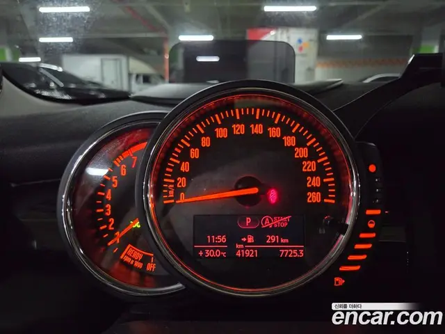 Mini Cooper 2017 1.5 автомат (гидро), миниатюра 8 Mini Cooper 2017 1.5 автомат (гидро), миниатюра 8