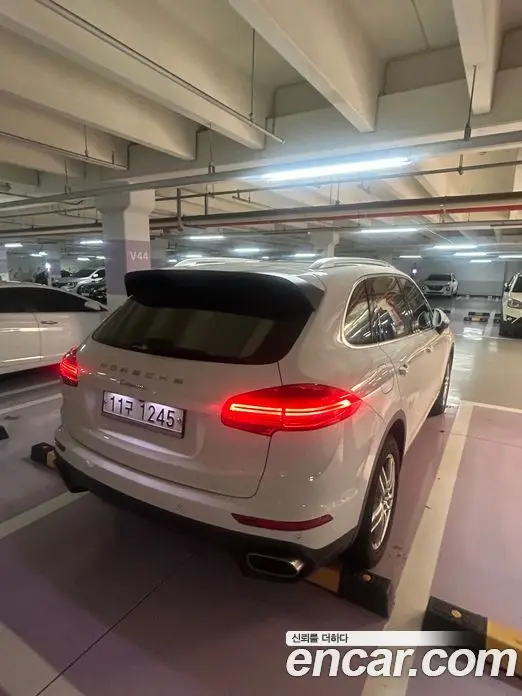 Porsche Cayenne 2015 3.0 автомат (гидро), фото 4 Porsche Cayenne 2015 3.0 автомат (гидро), фото 4