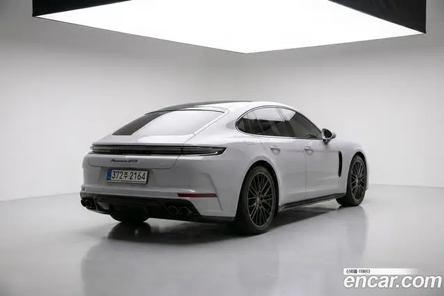 Porsche Panamera 2025 4.0 автомат (гидро), миниатюра 8 Porsche Panamera 2025 4.0 автомат (гидро), миниатюра 8