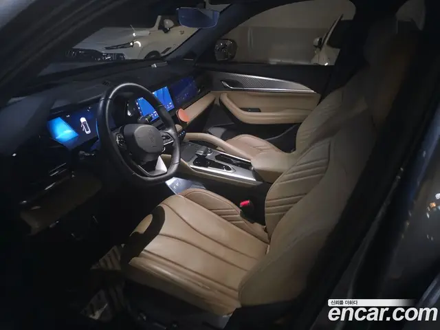 Renault (Samsung) Grand Koleos 2025 2.0 автомат (гидро), миниатюра 6 Renault (Samsung) Grand Koleos 2025 2.0 автомат (гидро), миниатюра 6