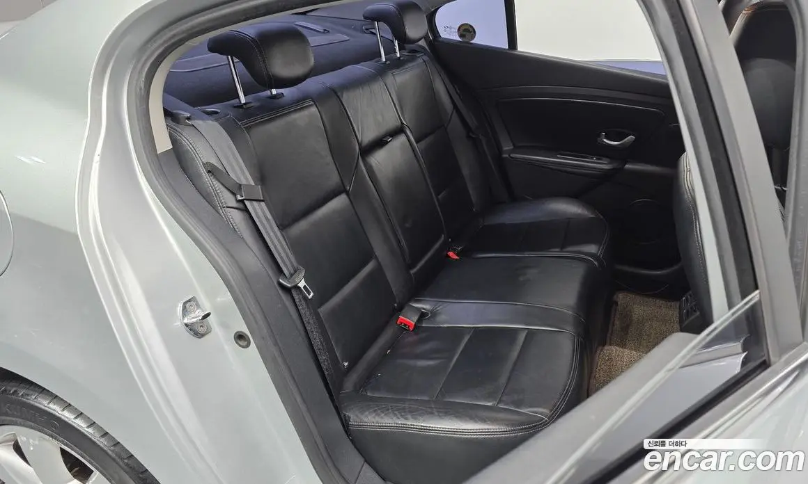 Renault (Samsung) SM3 2010 1.6 автомат (гидро), фото 11 Renault (Samsung) SM3 2010 1.6 автомат (гидро), фото 11