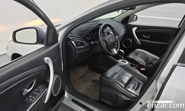 Renault (Samsung) SM3 2010 1.6 автомат (гидро), миниатюра 10 Renault (Samsung) SM3 2010 1.6 автомат (гидро), миниатюра 10