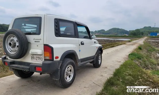 SsangYong Korando 2003 2.9 автомат (гидро), миниатюра 2