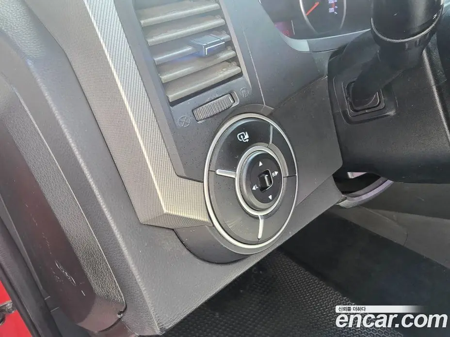 SsangYong Korando 2013 2.0 автомат (гидро), фото 15 SsangYong Korando 2013 2.0 автомат (гидро), фото 15