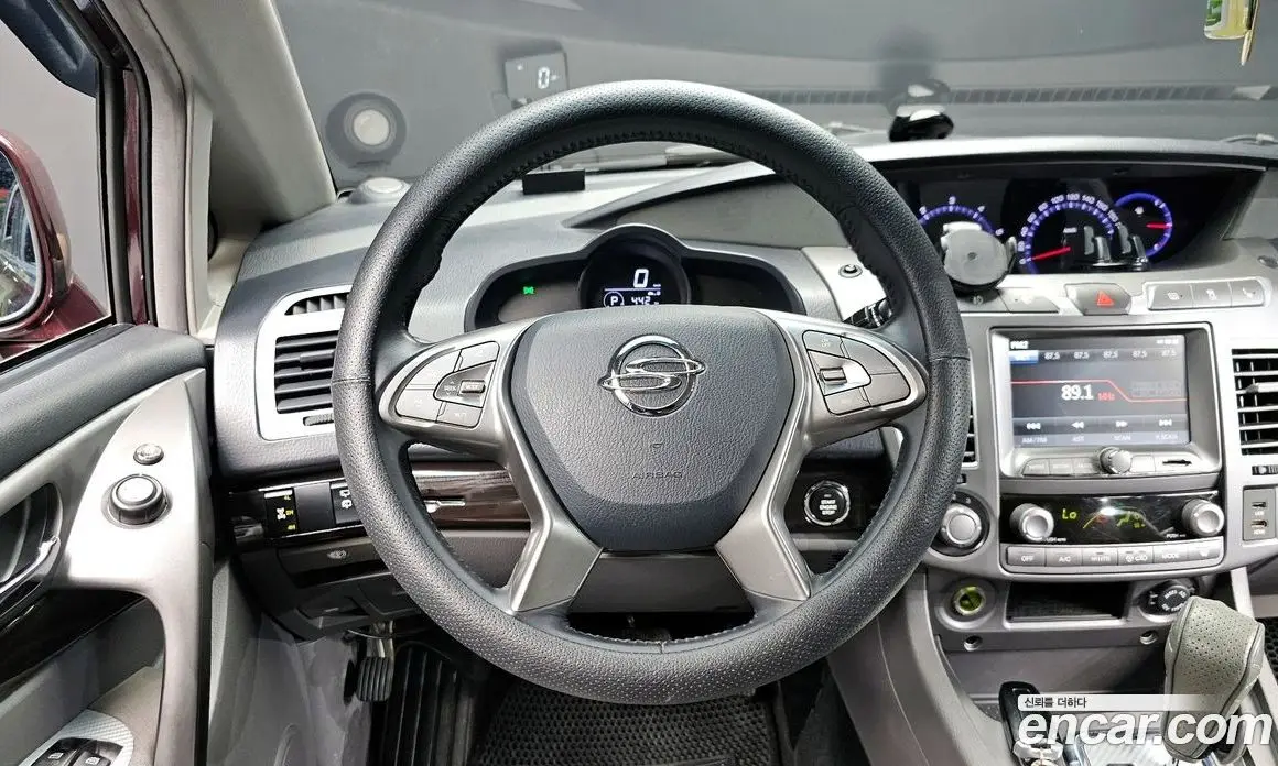 SsangYong Korando 2015 2.2 автомат (гидро), фото 13