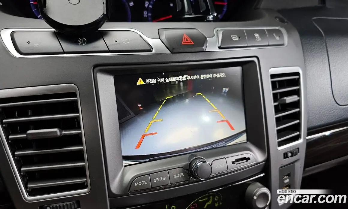 SsangYong Korando 2015 2.2 автомат (гидро), фото 15