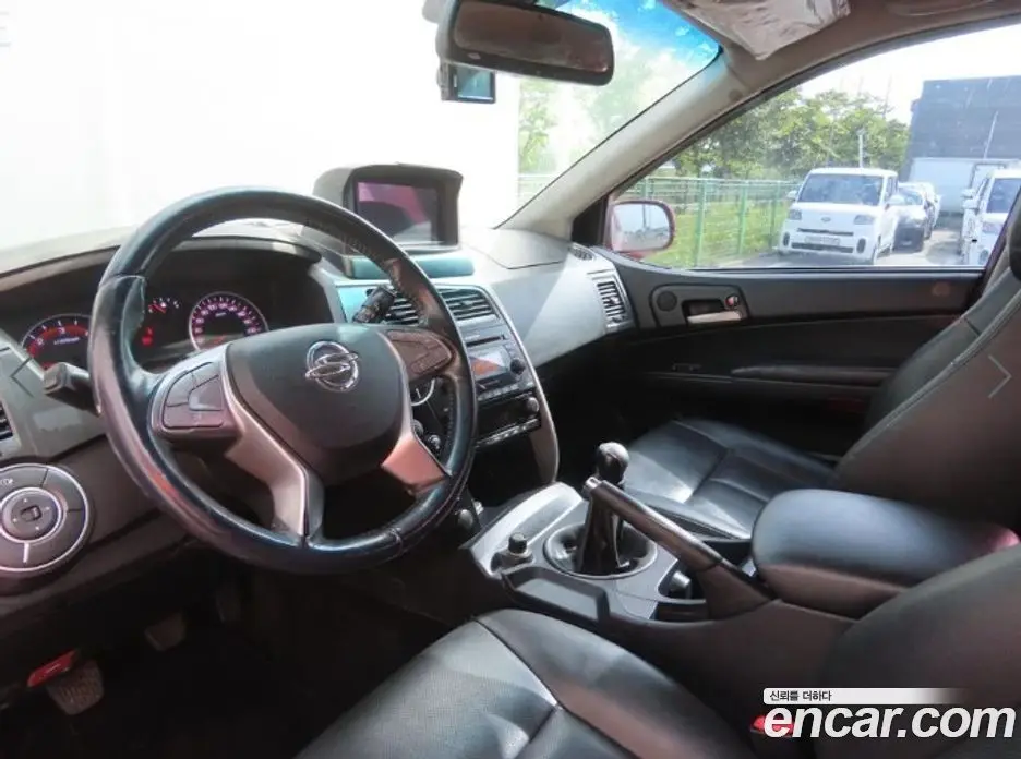 SsangYong Korando 2015 2.0 автомат (гидро), фото 15 SsangYong Korando 2015 2.0 автомат (гидро), фото 15