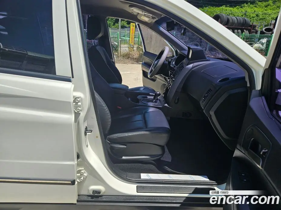 SsangYong Korando 2016 2.0 автомат (гидро), фото 15