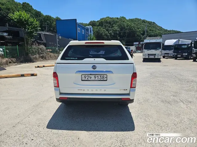 SsangYong Korando 2016 2.0 автомат (гидро), миниатюра 4