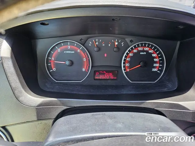 SsangYong Korando 2016 2.0 автомат (гидро), миниатюра 8
