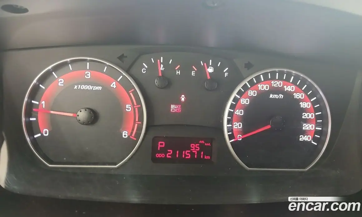 SsangYong Korando 2016 2.2 автомат (гидро), фото 10