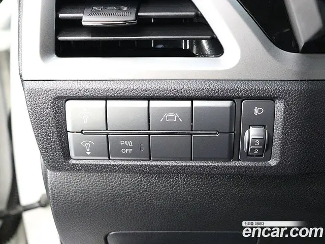 SsangYong Korando 2024 1.5 автомат (гидро), миниатюра 12