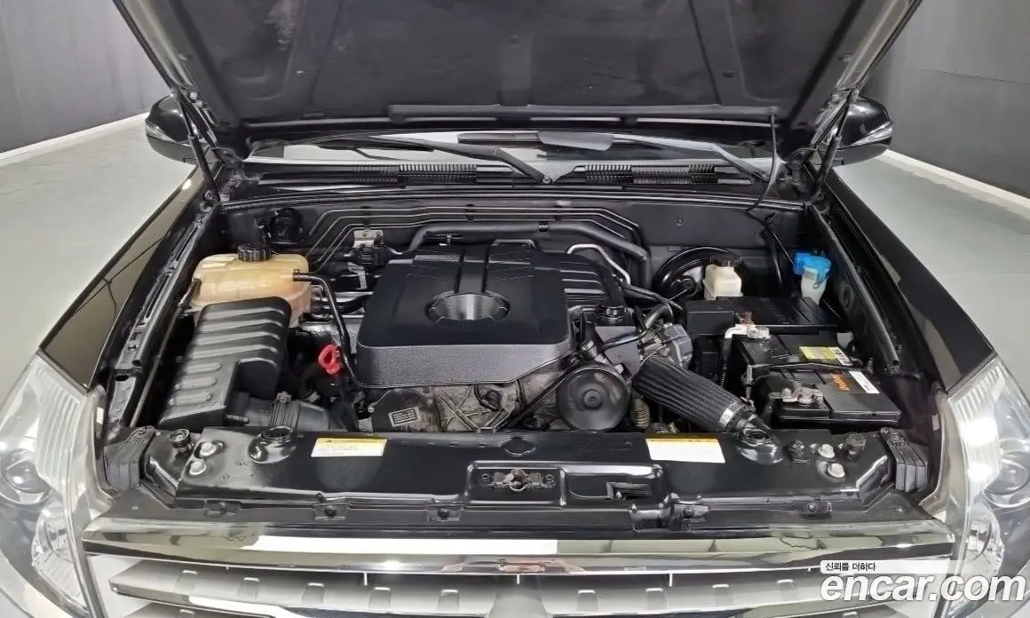 SsangYong Rexton 2012 2.0 автомат (гидро), фото 6