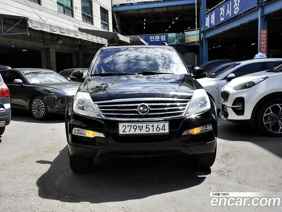 SsangYong Rexton 2013 2.0 автомат (гидро), фото 1 SsangYong Rexton 2013 2.0 автомат (гидро), фото 1