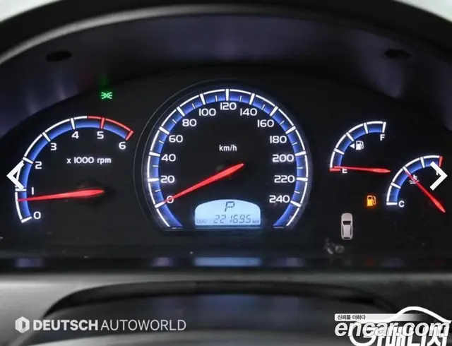 SsangYong Rexton 2016 2.2 автомат (гидро), миниатюра 8 SsangYong Rexton 2016 2.2 автомат (гидро), миниатюра 8