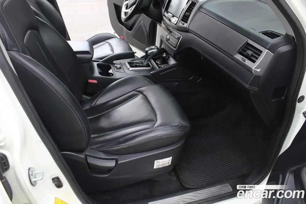 SsangYong Rexton 2019 2.2 автомат (гидро), фото 14 SsangYong Rexton 2019 2.2 автомат (гидро), фото 14