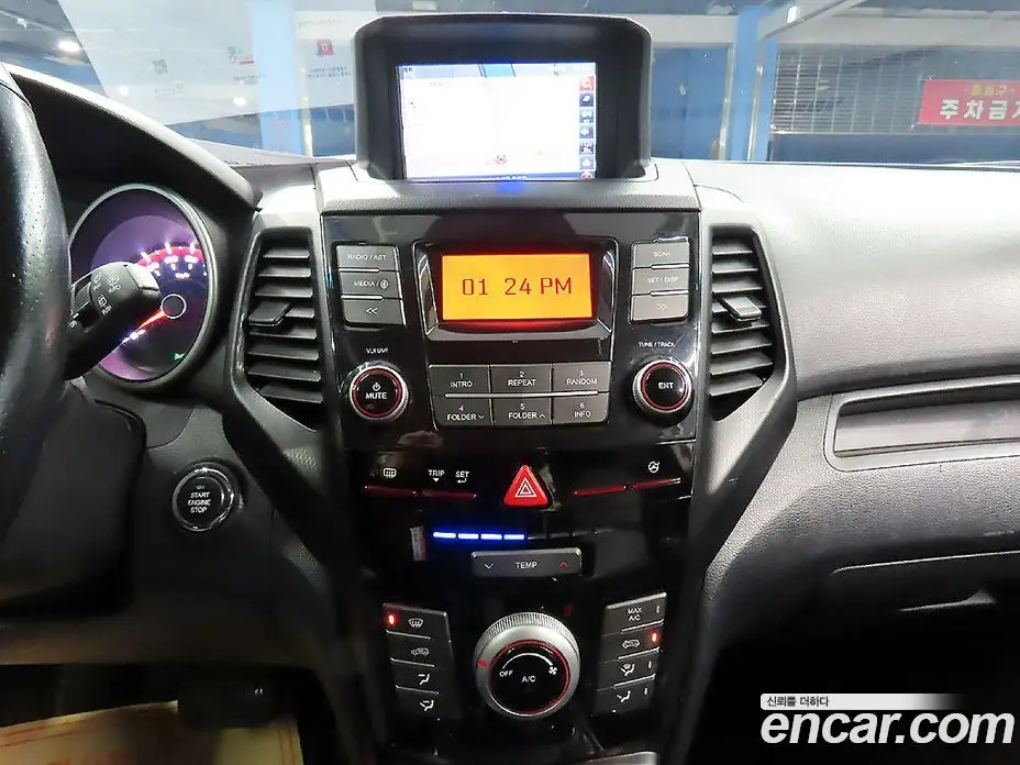SsangYong TIBOLI 2016 1.6 автомат (гидро), фото 13