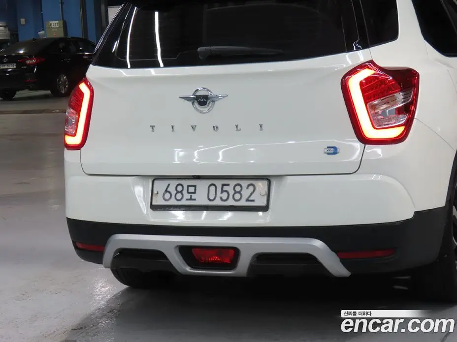 SsangYong TIBOLI 2016 1.6 автомат (гидро), фото 17