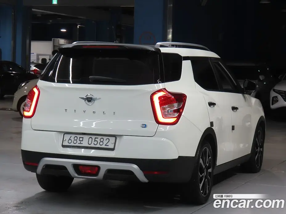 SsangYong TIBOLI 2016 1.6 автомат (гидро), фото 4