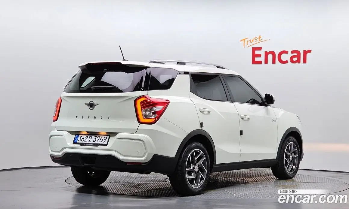 SsangYong TIBOLI 2021 1.5 автомат (гидро), фото 2 SsangYong TIBOLI 2021 1.5 автомат (гидро), фото 2