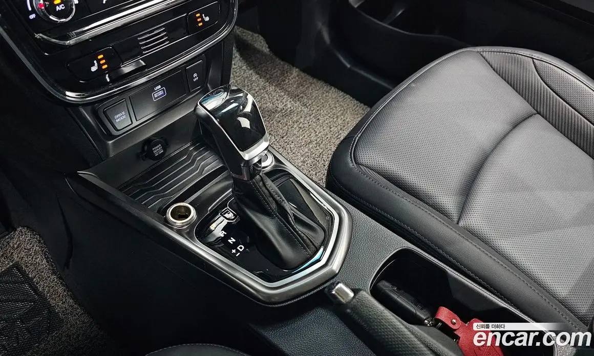SsangYong TIBOLI 2021 1.5 автомат (гидро), фото 9 SsangYong TIBOLI 2021 1.5 автомат (гидро), фото 9
