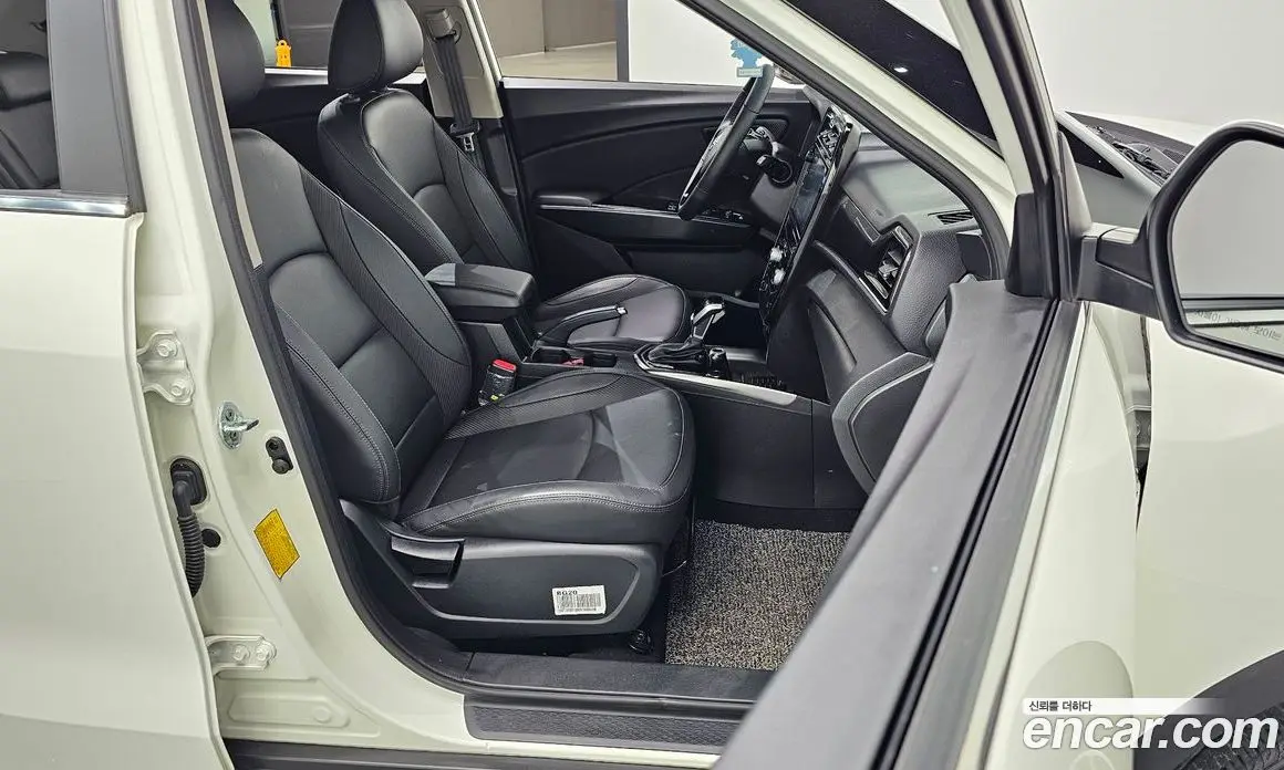 SsangYong TIBOLI 2021 1.5 автомат (гидро), фото 10 SsangYong TIBOLI 2021 1.5 автомат (гидро), фото 10
