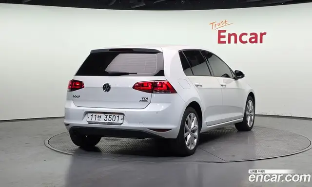 Volkswagen Golf 2015 1.6 автомат (гидро), миниатюра 2 Volkswagen Golf 2015 1.6 автомат (гидро), миниатюра 2