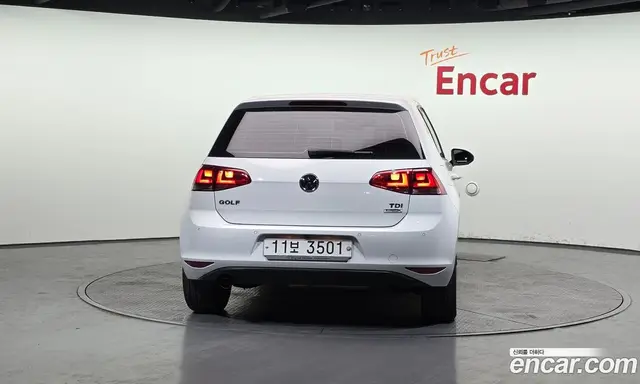 Volkswagen Golf 2015 1.6 автомат (гидро), миниатюра 4 Volkswagen Golf 2015 1.6 автомат (гидро), миниатюра 4