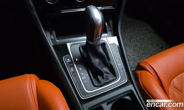 Volkswagen Golf 2015 1.6 автомат (гидро), миниатюра 9 Volkswagen Golf 2015 1.6 автомат (гидро), миниатюра 9